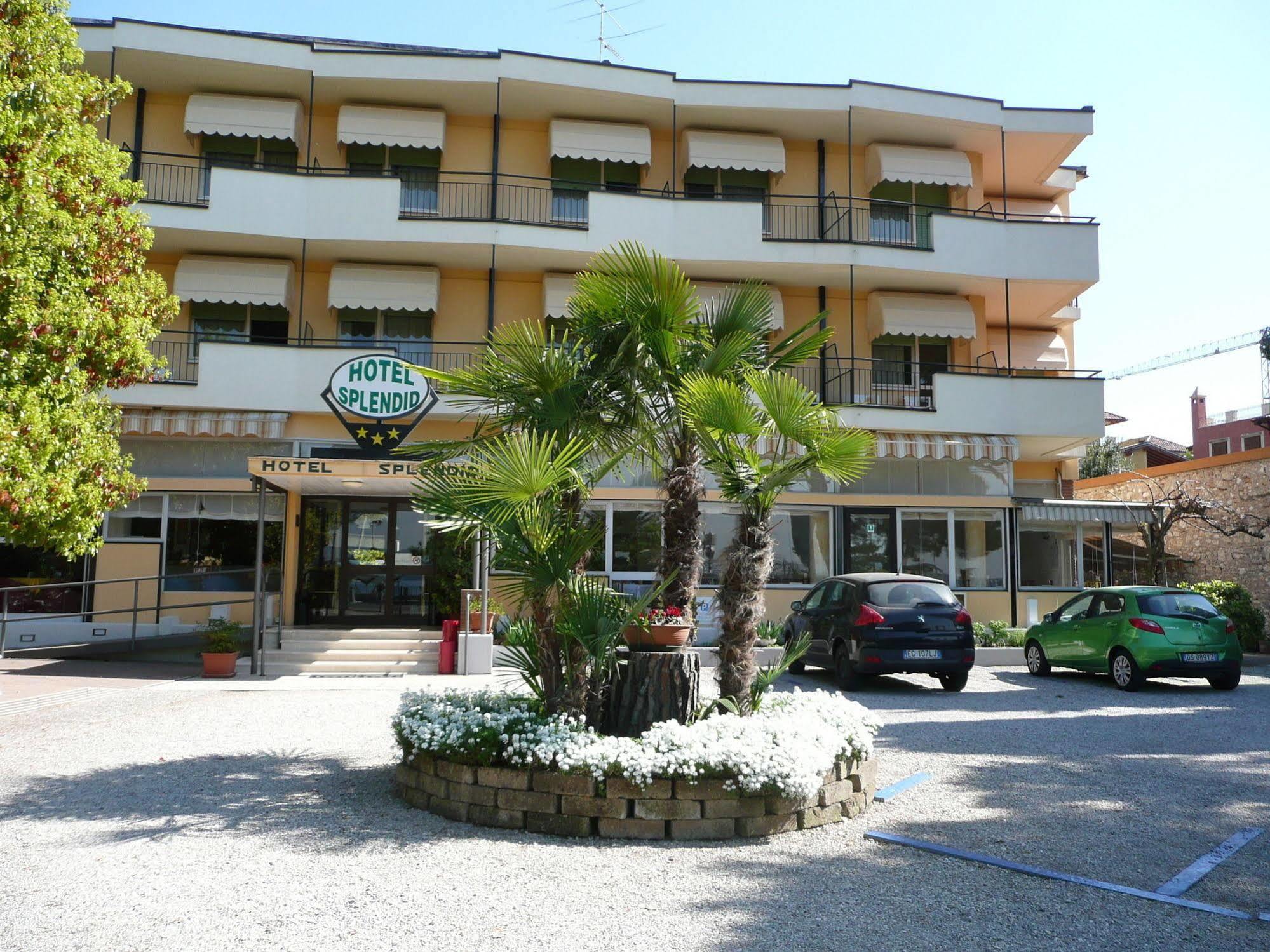 Hotel Splendid Toscolano Maderno Exterior photo